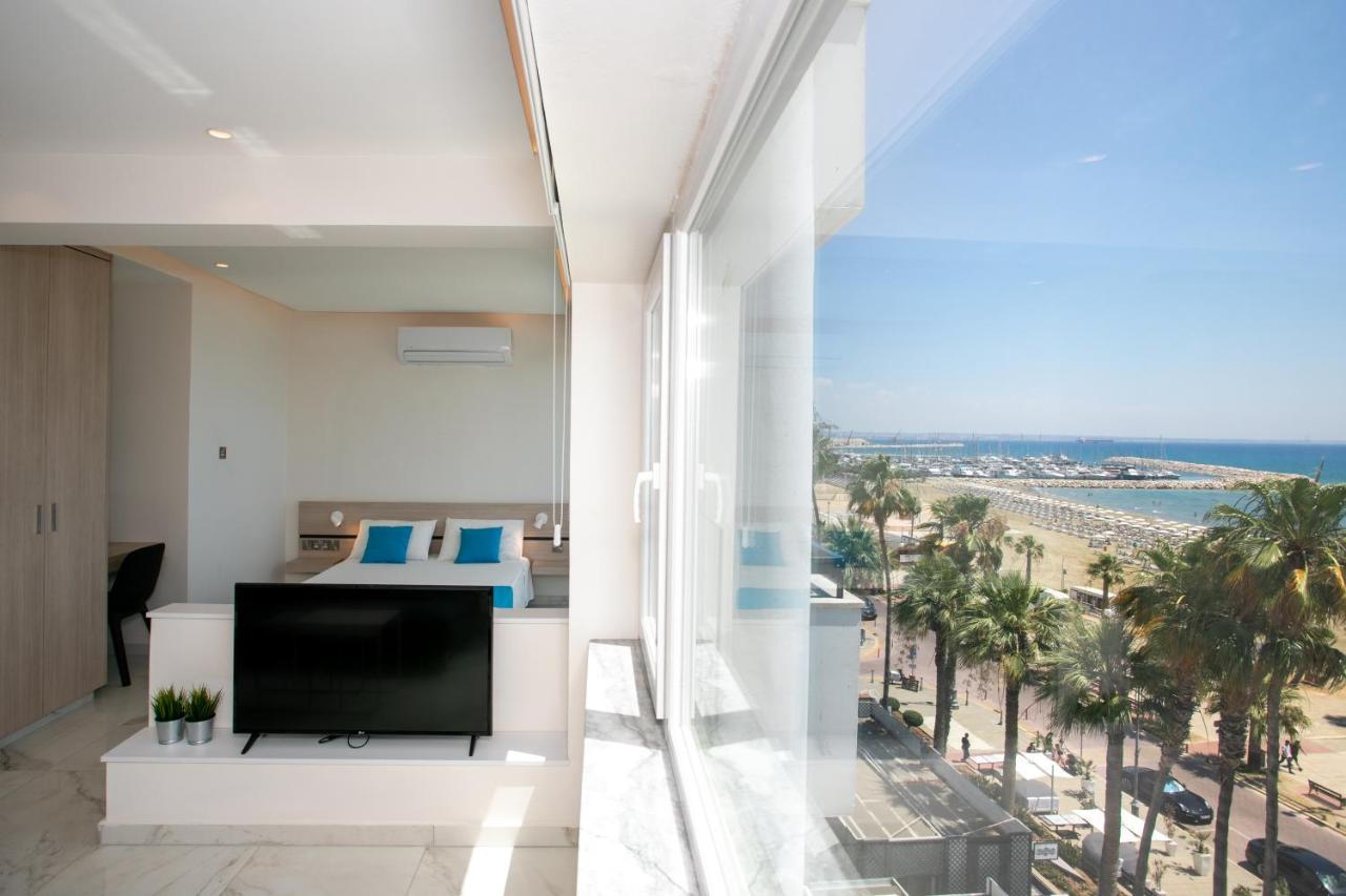 Les Palmiers Sunorama Beach Apartments Ларнака Екстериор снимка